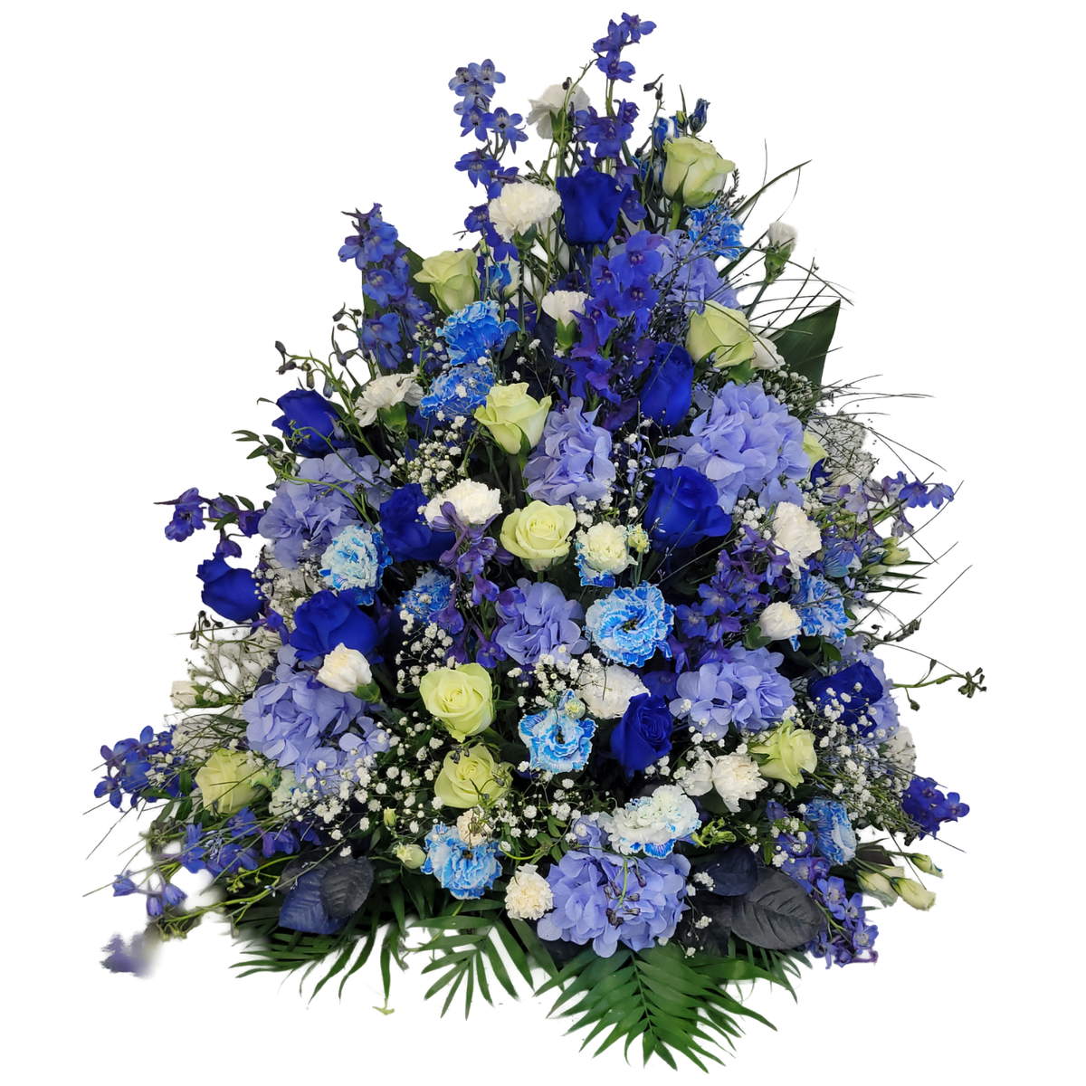 Gesteck_Hoch_-_Nelken_Eustoma_Rosen_Rittersporn_Schleierkraut_Hortensie_Ginster_-_Blau_Weiss