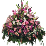 Gesteck_Hoch_-_Veronika_Lilien_Rosen_Nelken_Gerbera_Euphorbie_Clematis_Freesien_Eustoma_Skimmia_Ginster_-_Rosa_Weiss