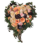 Herz_mit_Ranken_-_Germenis_Chrysanthemen_Nelken_Santini_Rosen_Statice_Mininelken_Anthurien_-_Apricot_Braun