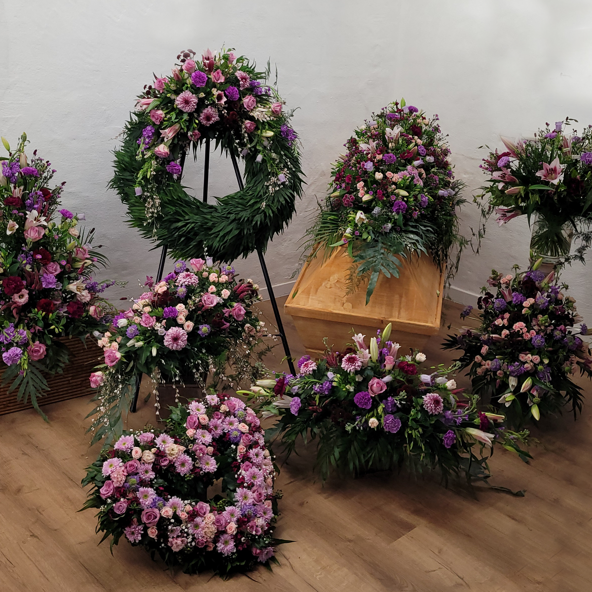 Kollektion_Erdbestattung_Sarg_-_Rosa_Flieder_Bordoax