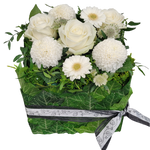 Wuerfel_Weiss_Chrysantheme_Rosen_Gerbera_Astrantie